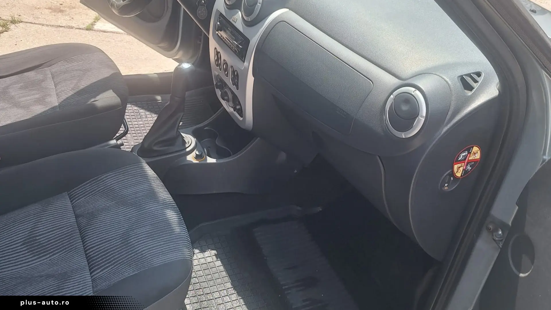 Vand dacia logab 1.4 mpi - 2008