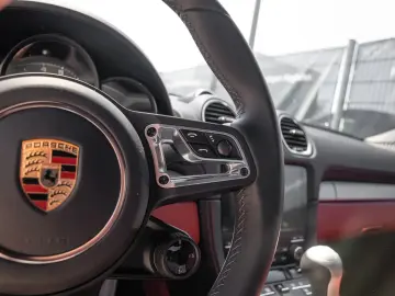 Porsche Boxster GTS 4.0