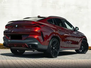 BMW X6 xDrive40i M Sport Pro B&W MASAJ PANO AIRMATIC