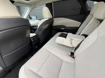 Lexus RX 450h   Luxury Line Panorama Plug-In-Hybrid