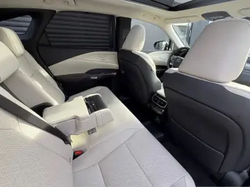 Lexus RX 450h   Luxury Line Panorama Plug-In-Hybrid