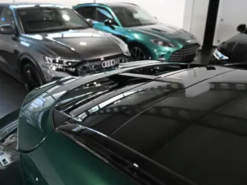 Aston Martin DBX S Malachite Green Bowers&Wilkins