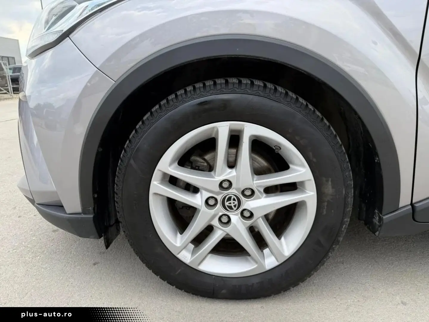 Toyota C-hr Core 1.8 Hybrid 122 Cp