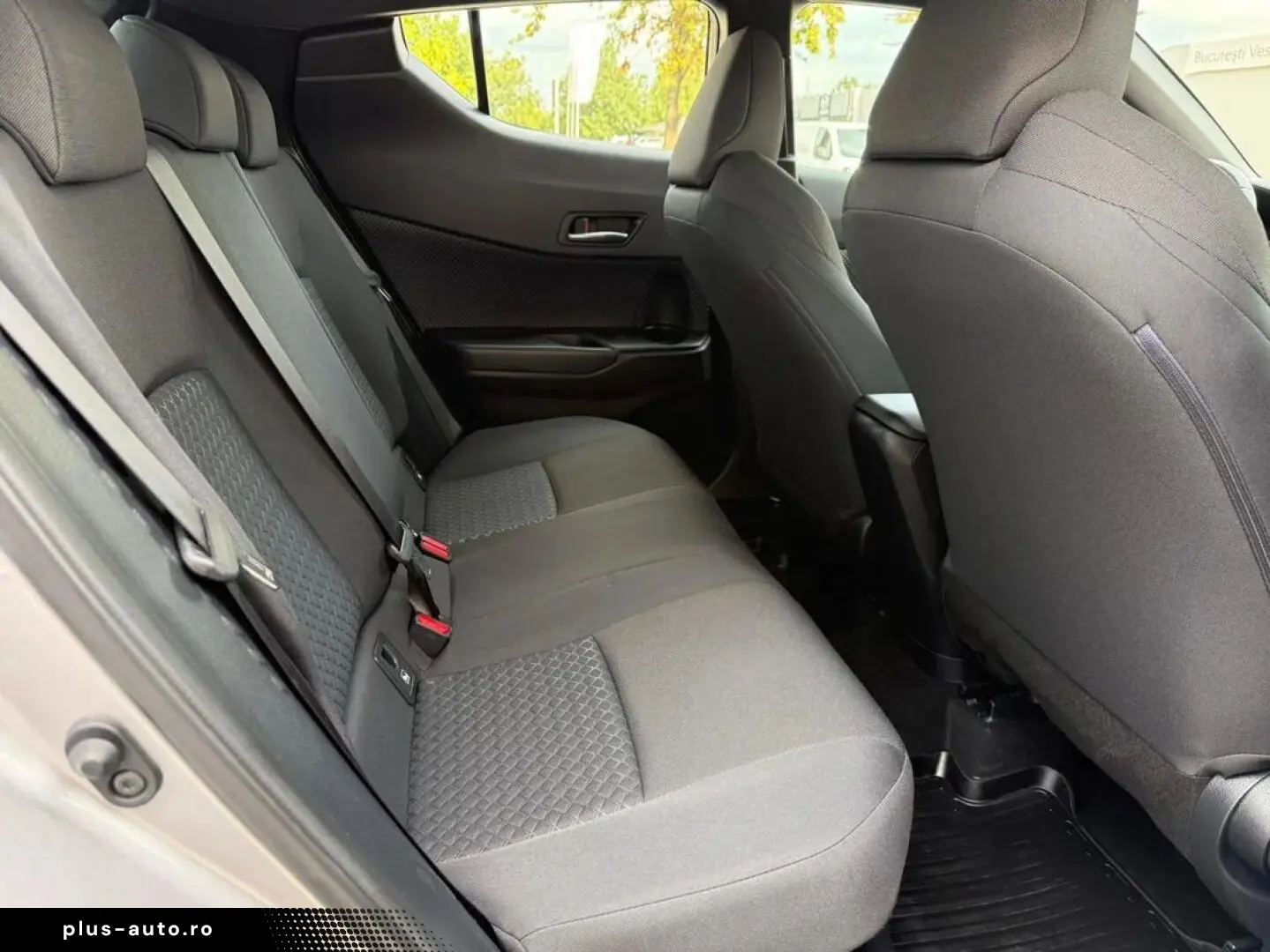 Toyota C-hr Core 1.8 Hybrid 122 Cp