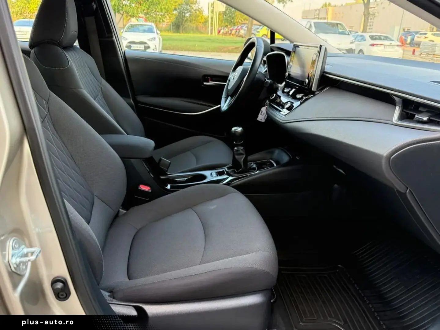 Toyota Corolla Dynamic 1.5 Benzina 125 Cp