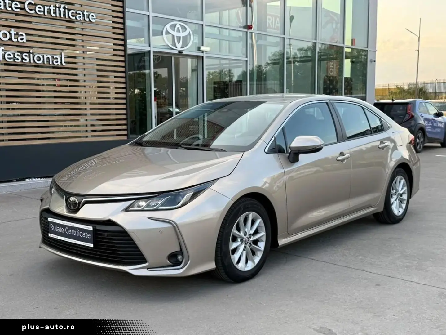 Toyota Corolla Dynamic 1.5 Benzina 125 Cp