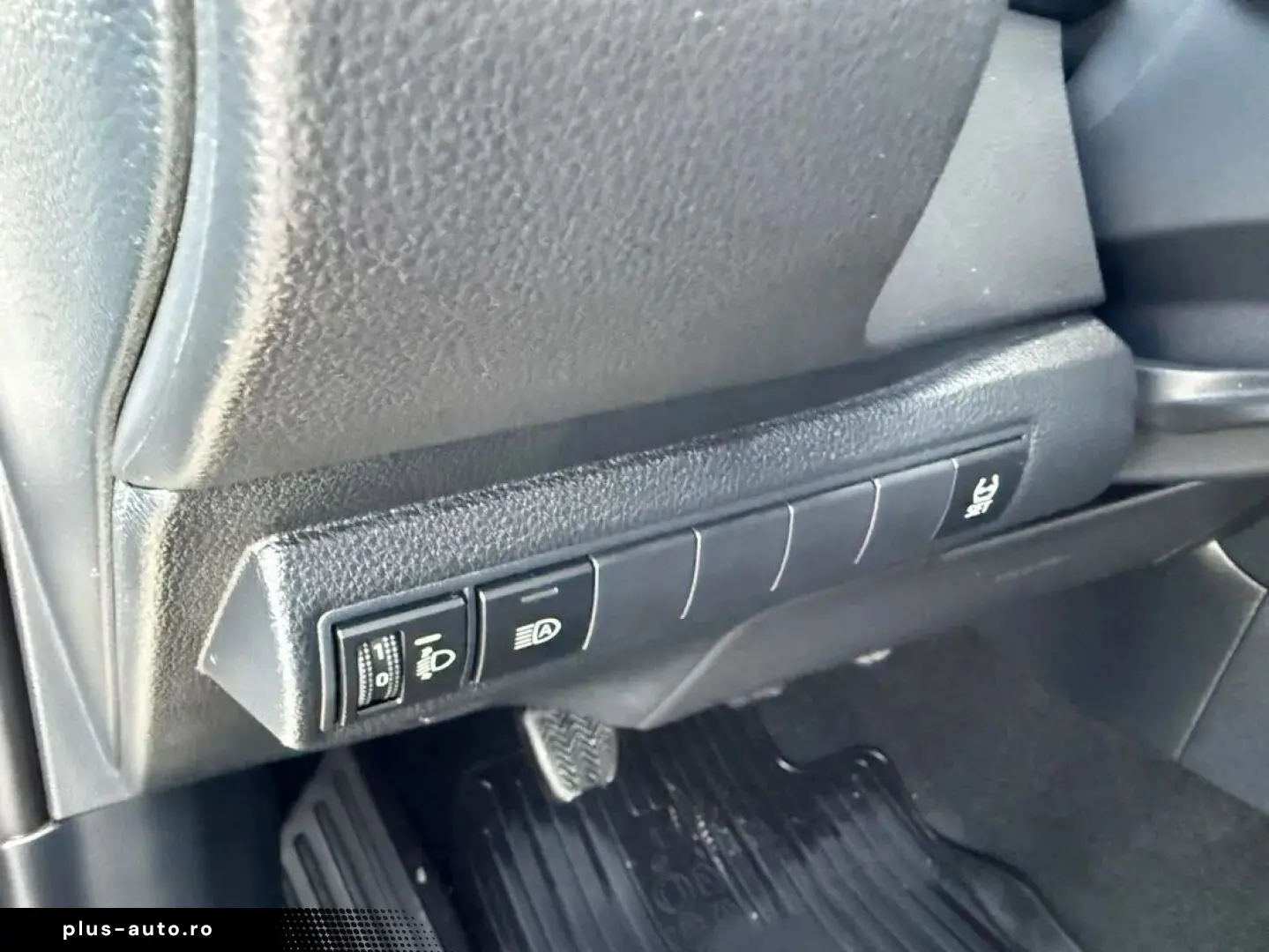 Toyota Corolla Dynamic 1.5 Benzina 125 Cp