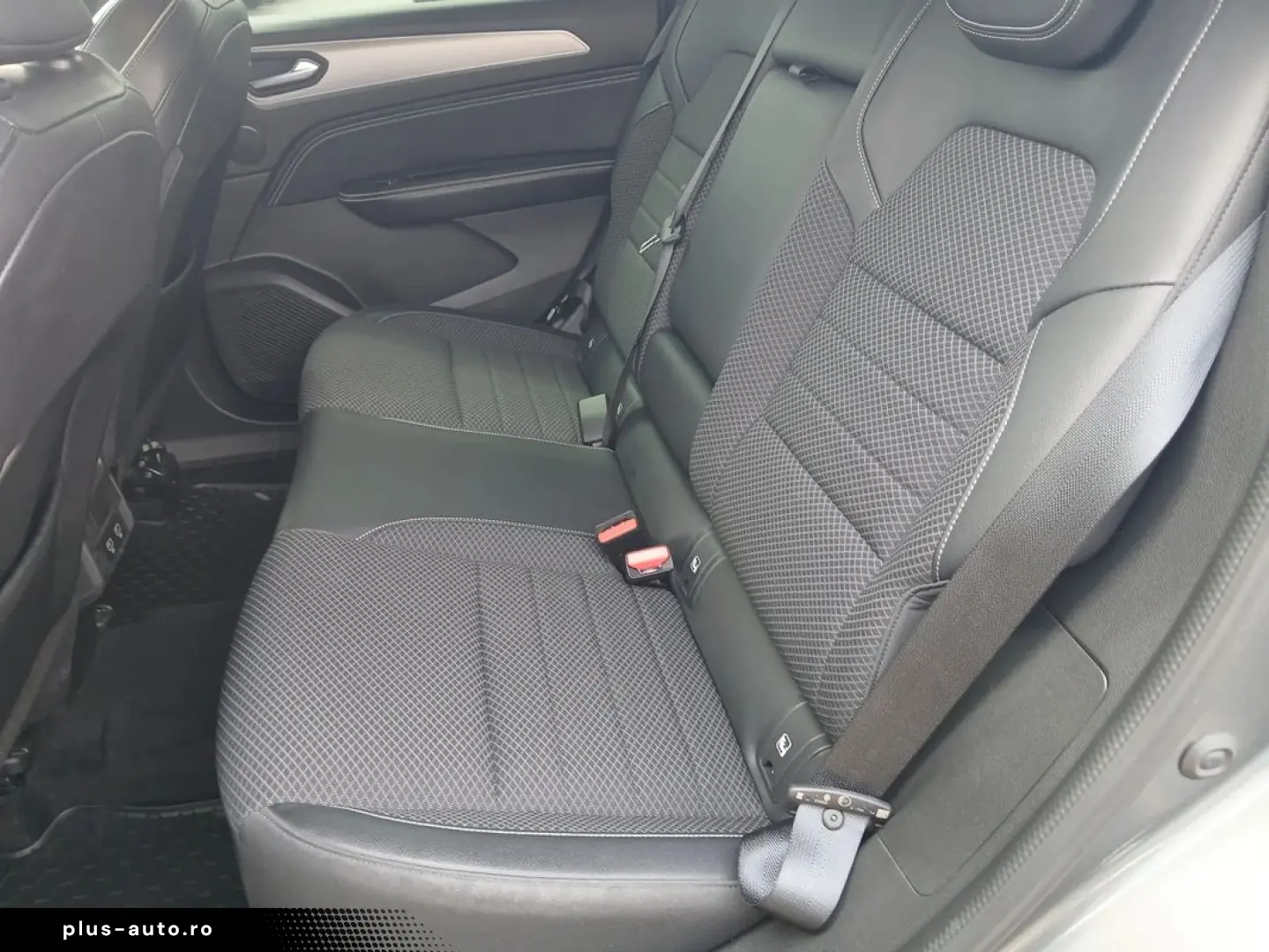 Renault Arkana TECHNO 1.3 TCe Mild Hybrid 160 CP EDC
