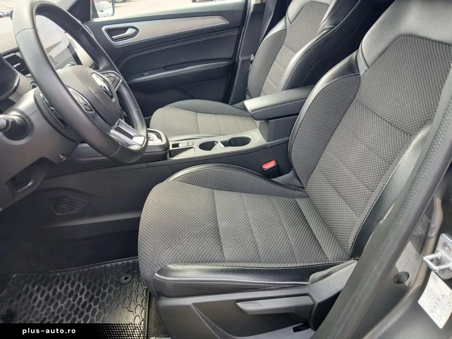 Renault Arkana TECHNO 1.3 TCe Mild Hybrid 160 CP EDC