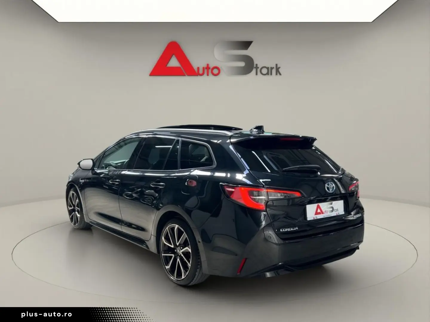 Toyota Corolla 2.0 Hybrid Lounge