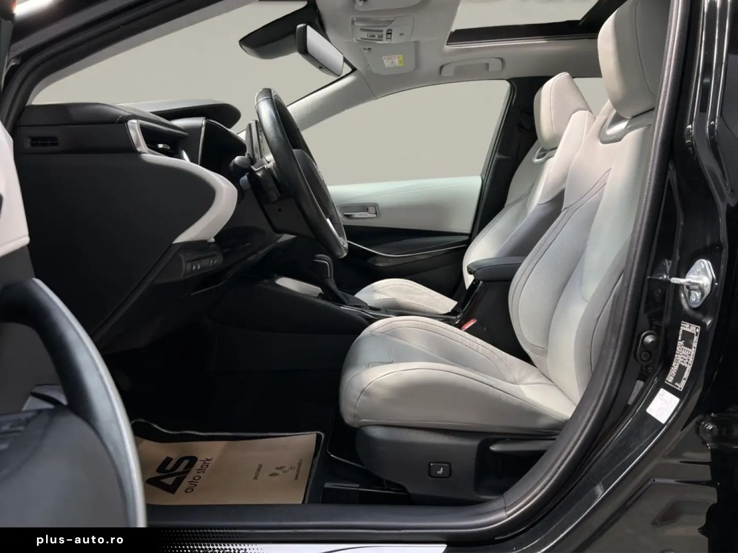 Toyota Corolla 2.0 Hybrid Lounge