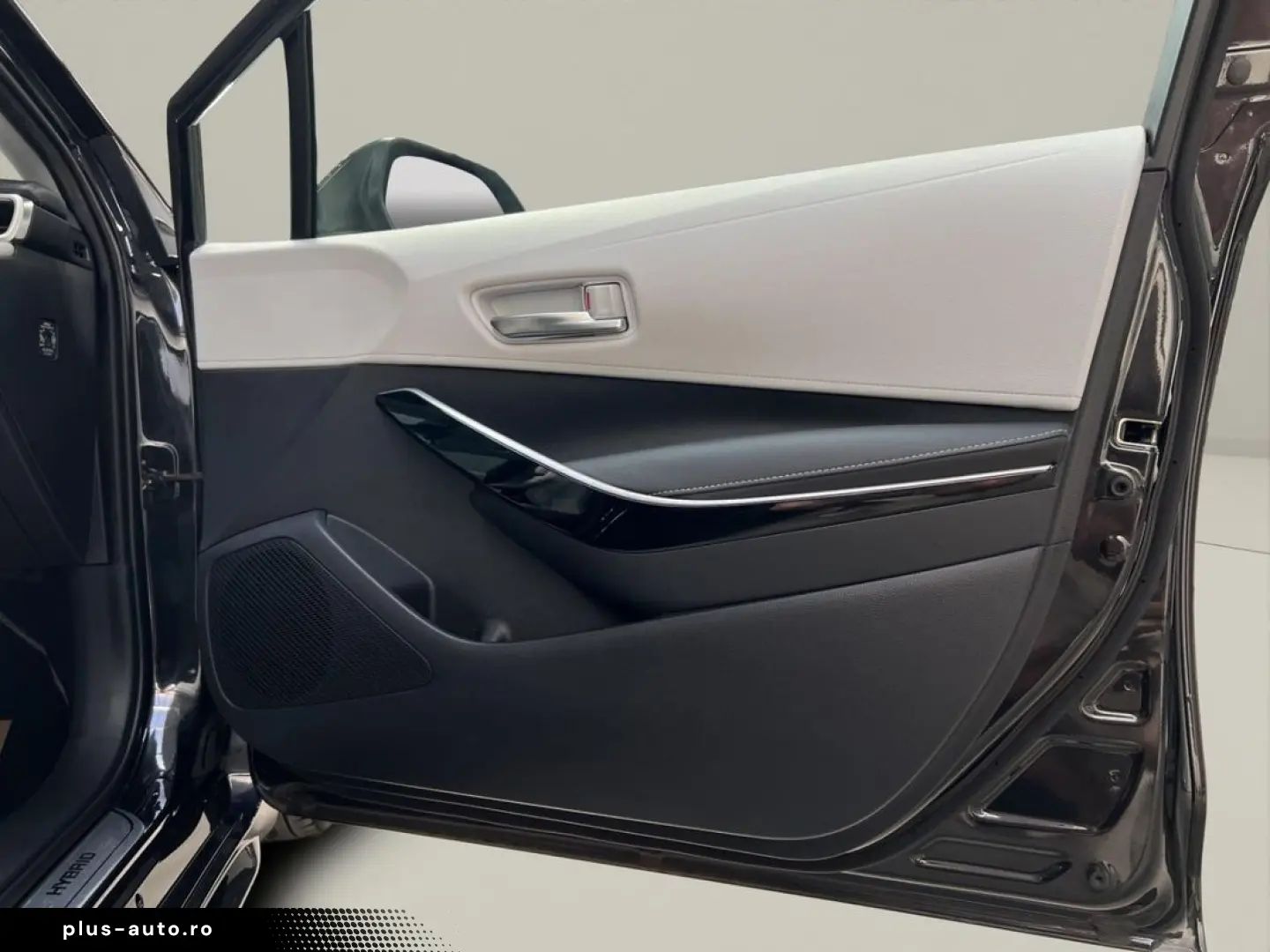 Toyota Corolla 2.0 Hybrid Lounge