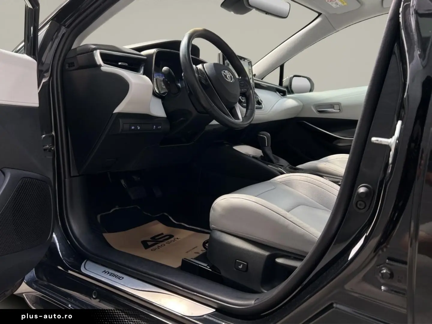 Toyota Corolla 2.0 Hybrid Lounge