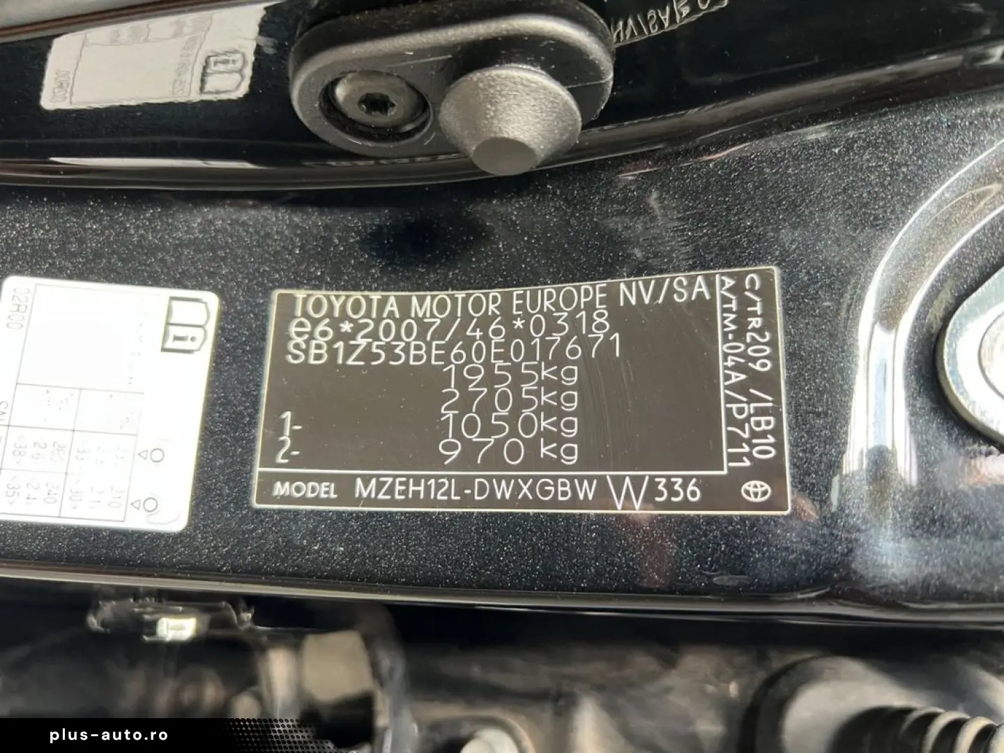 Toyota Corolla 2.0 Hybrid Lounge
