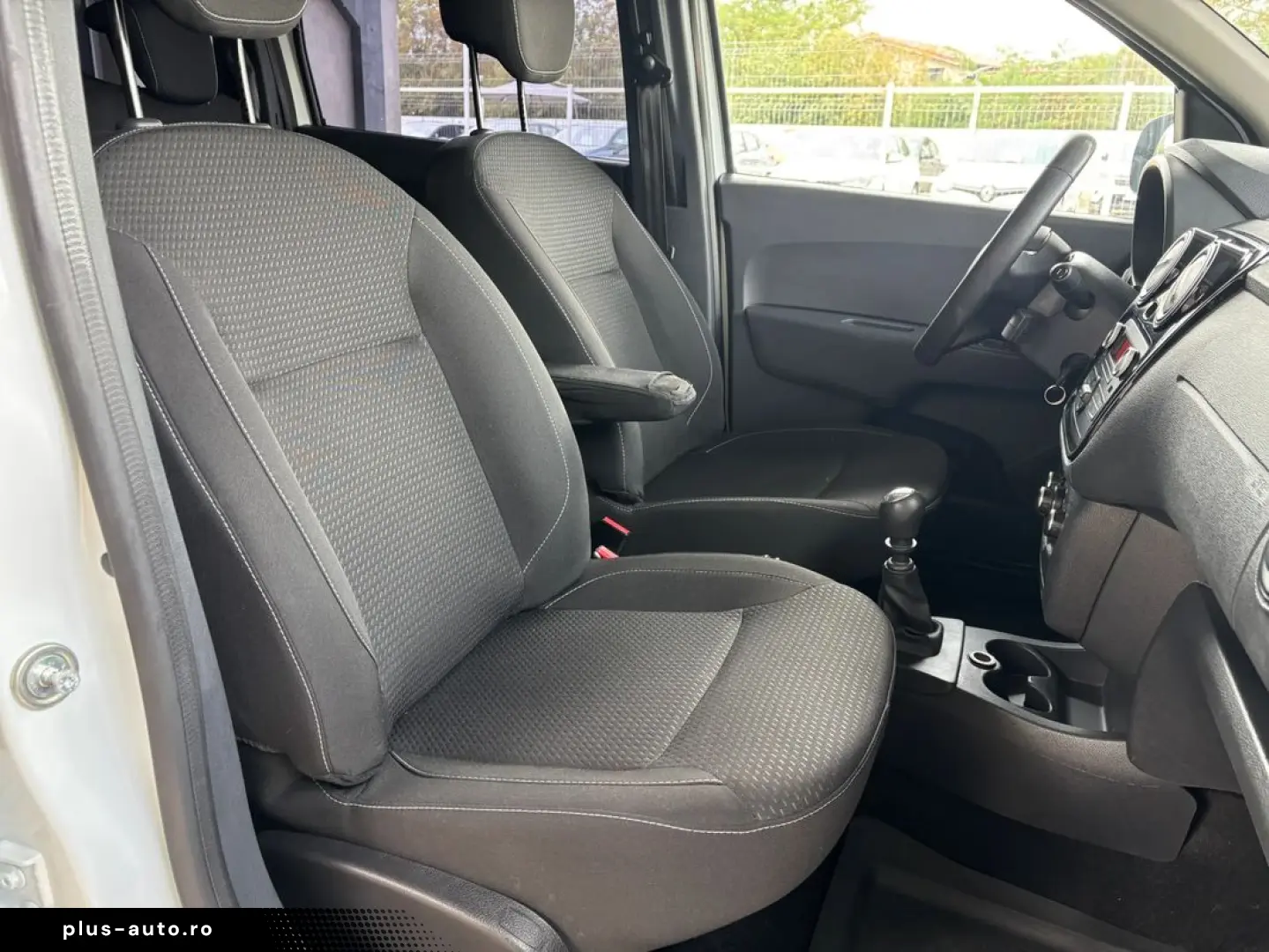 Dacia Lodgy