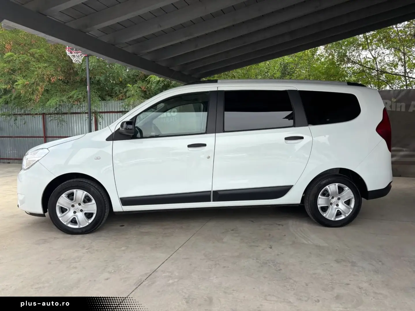 Dacia Lodgy
