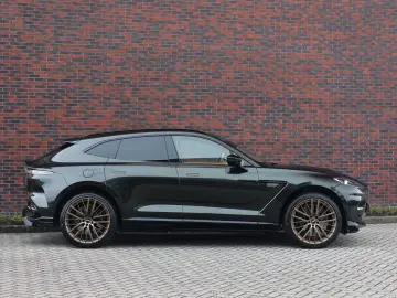 Aston Martin DBX 707   Minotaur Green - Copper Tan