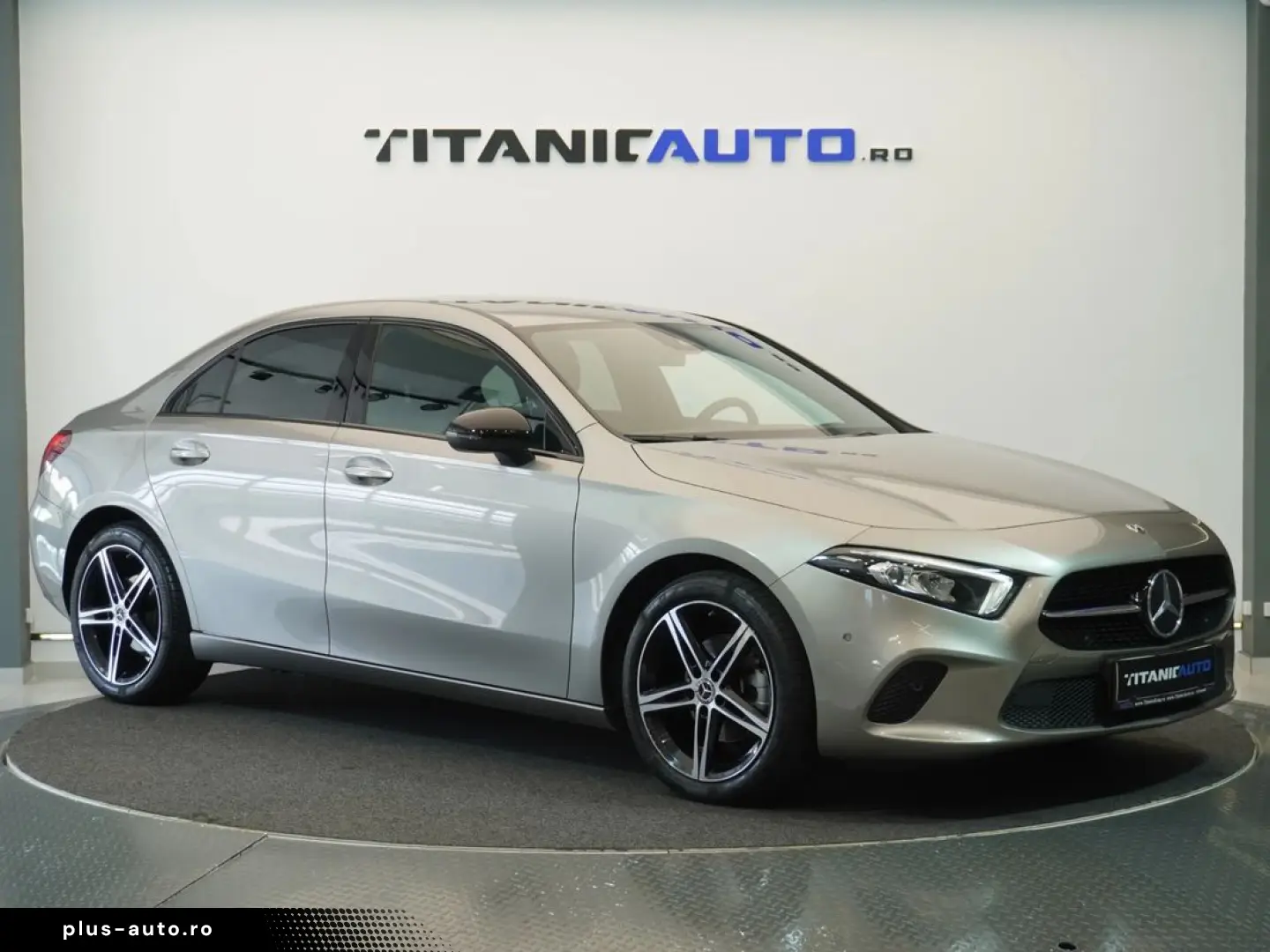 Mercedes-Benz A-180