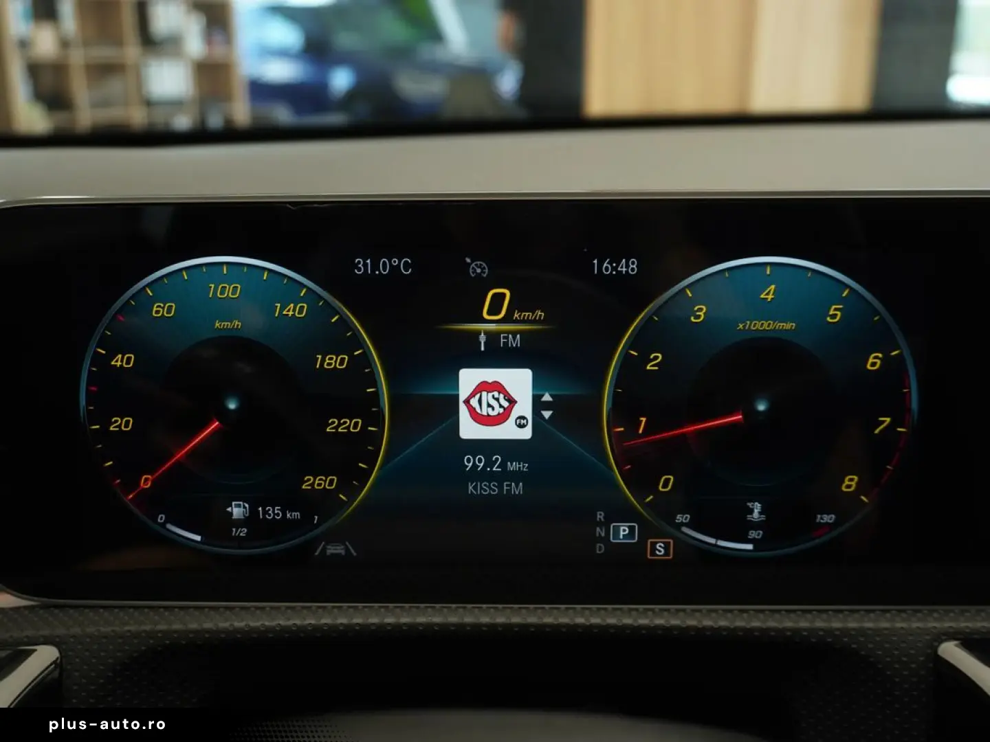 Mercedes-Benz A-180
