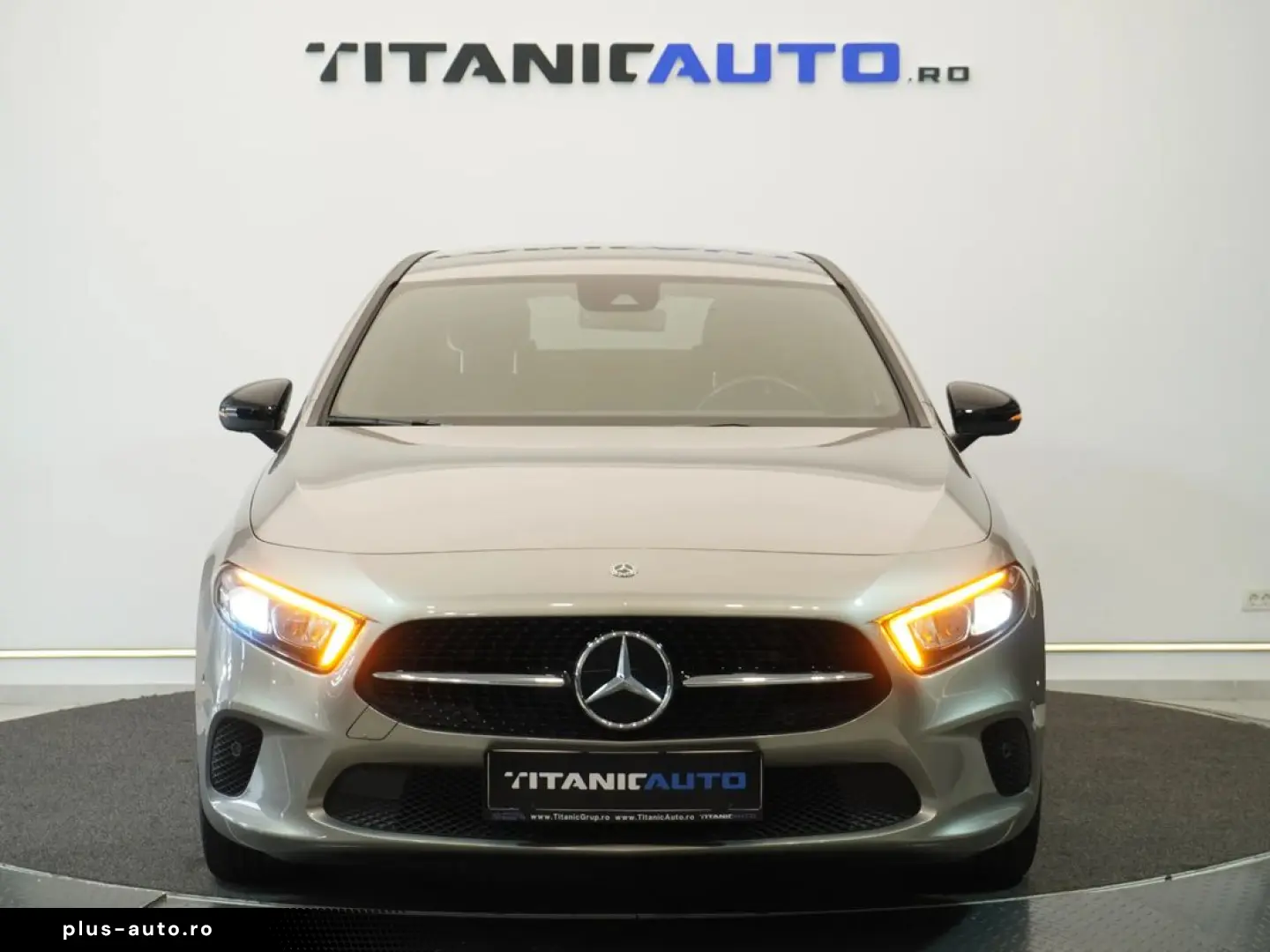 Mercedes-Benz A-180