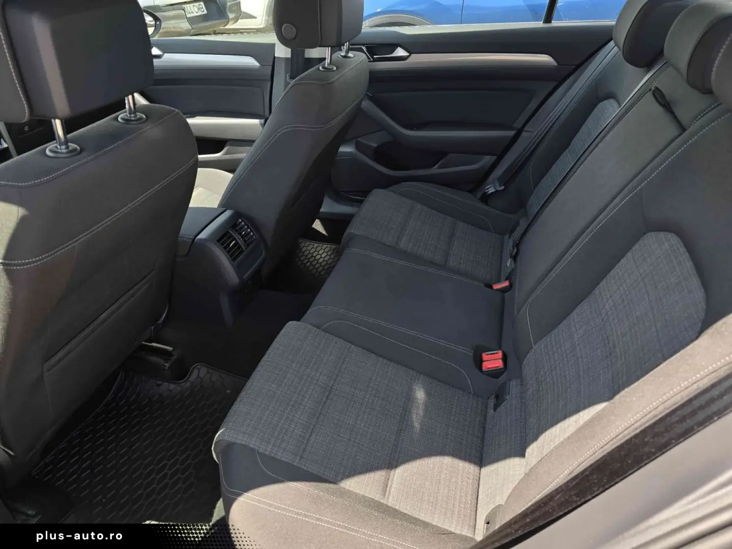 Volkswagen Passat 2022