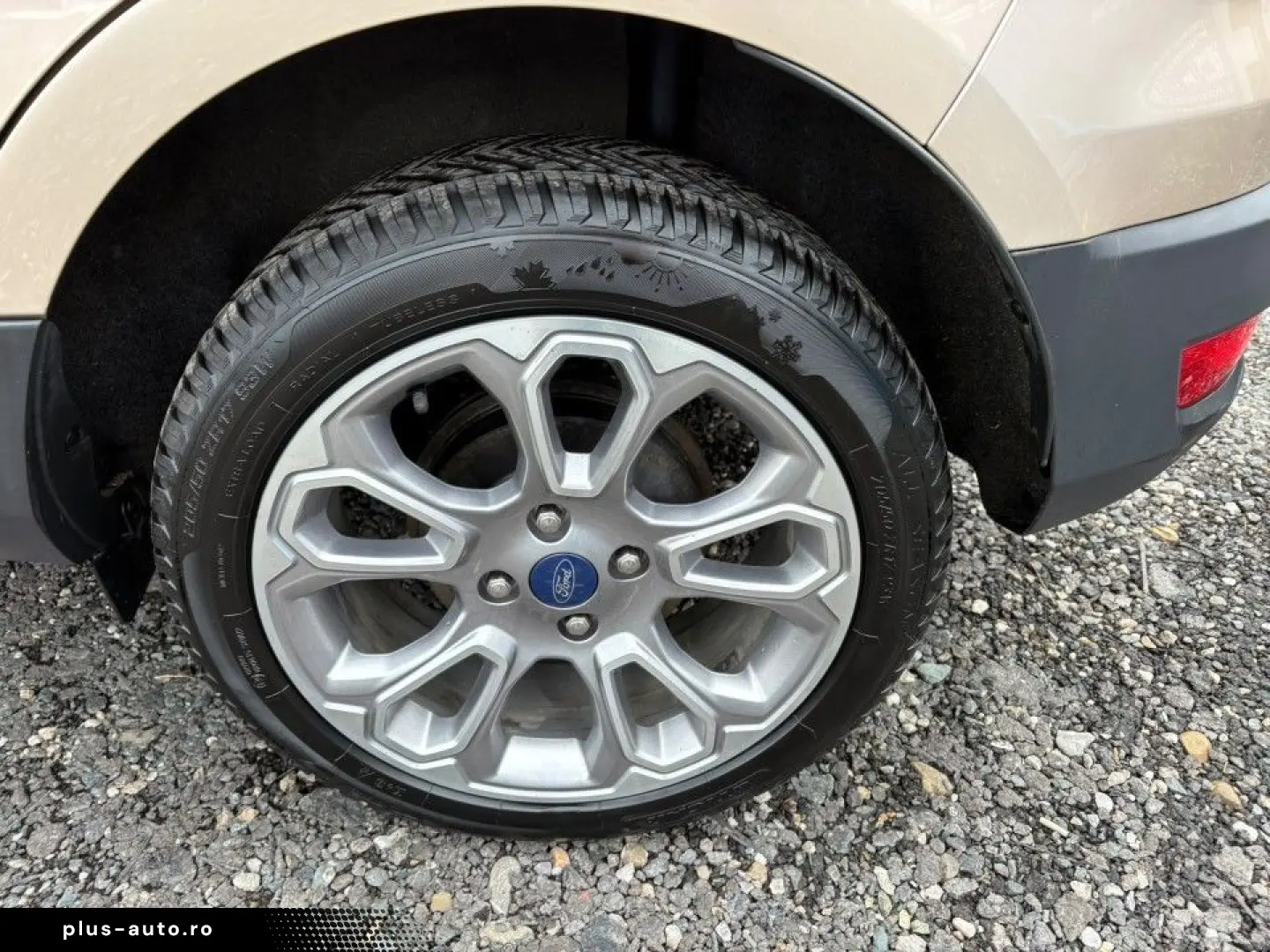 Ford EcoSport 2019 - via workleto.com