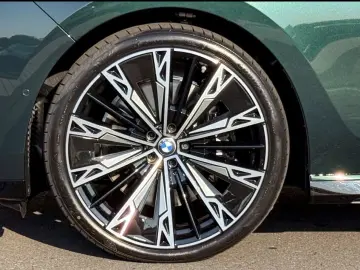 BMW 740 xDrive M Sport Pro Facelift!