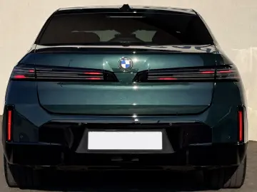 BMW 740 xDrive M Sport Pro Facelift!