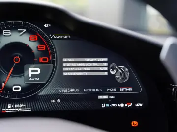 Ferrari Purosangue 6.5 V12