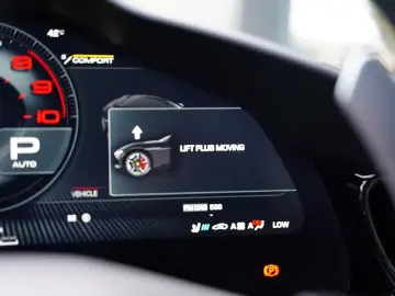 Ferrari Purosangue 6.5 V12