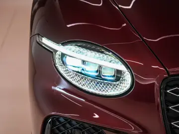 Bentley Continental GTC Mulliner V8 Hybrid