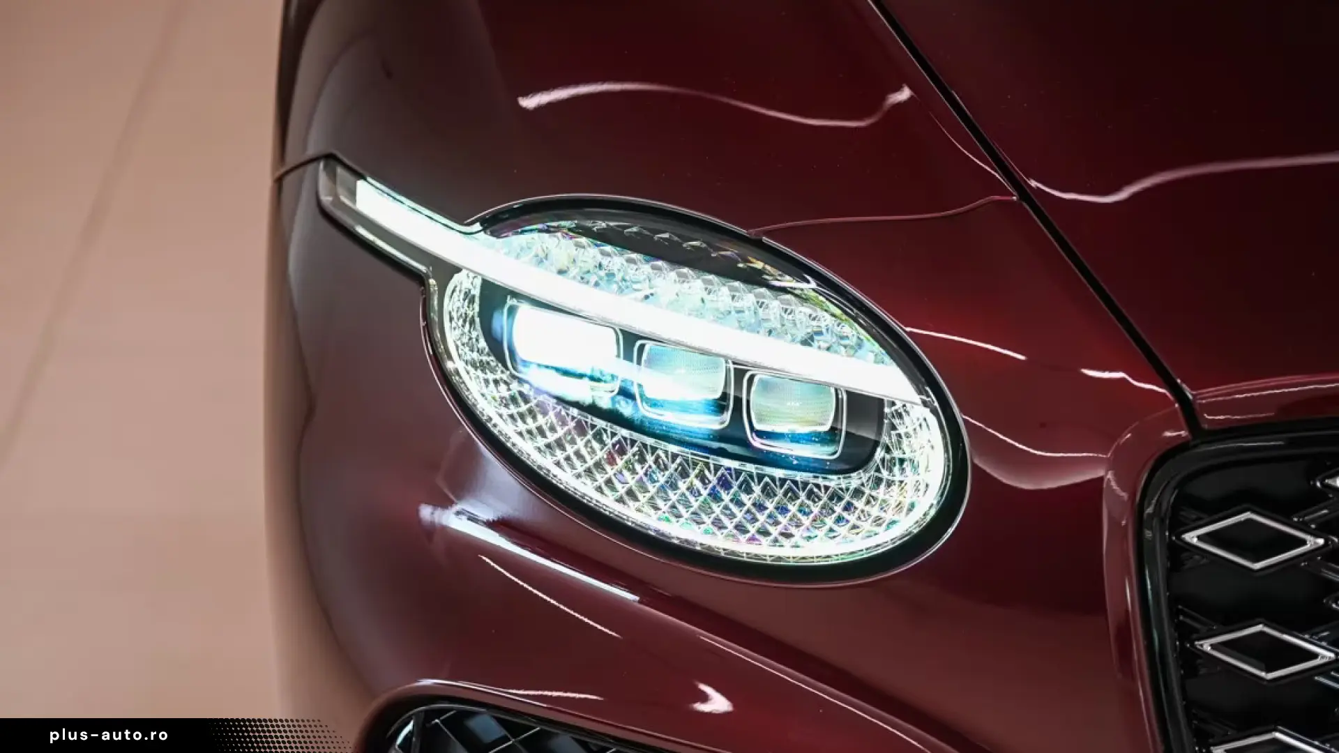 Bentley Continental GTC Mulliner V8 Hybrid