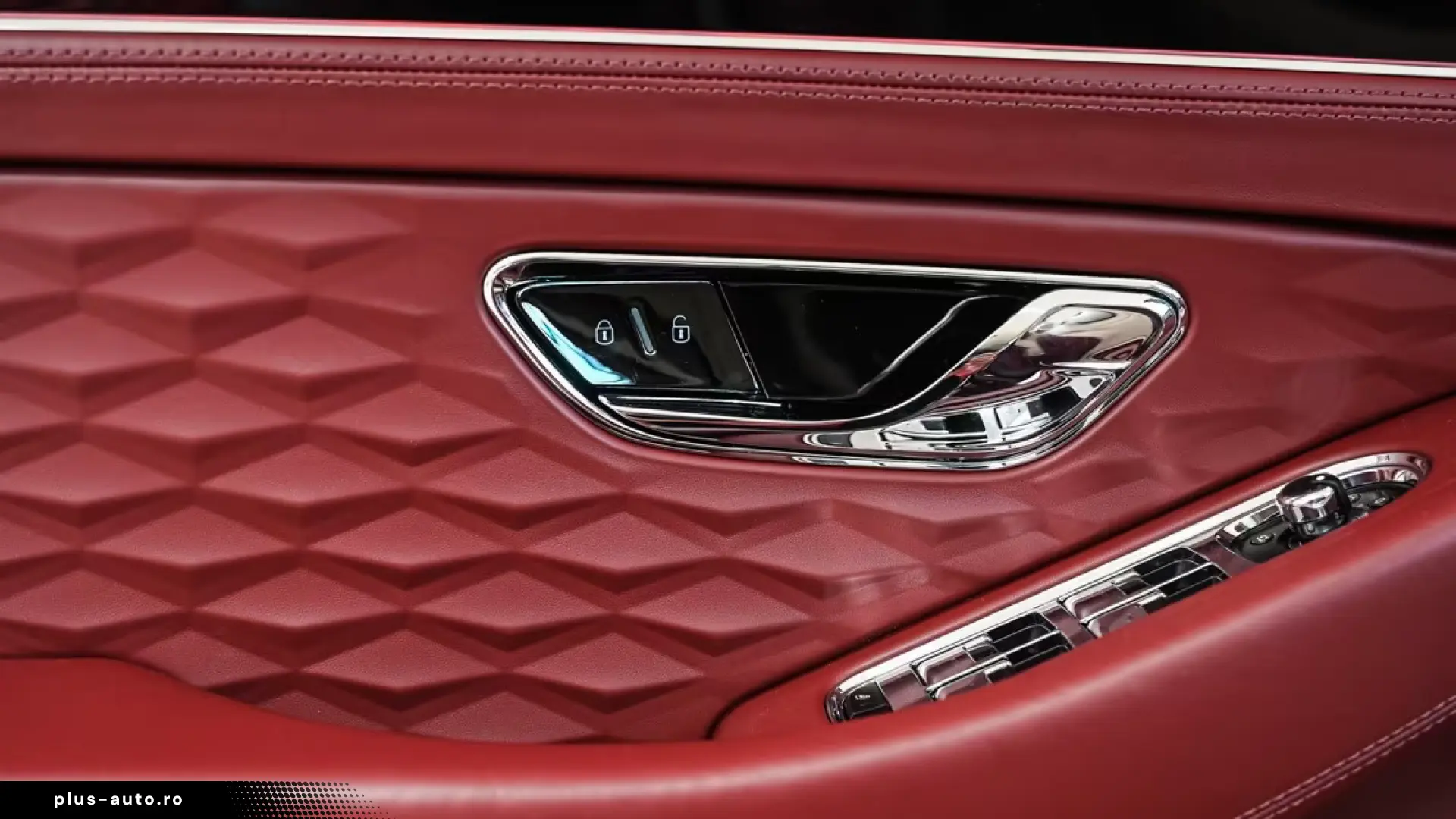 Bentley Continental GTC Mulliner V8 Hybrid