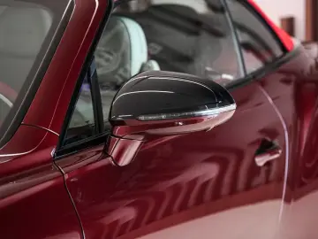 Bentley Continental GTC Mulliner V8 Hybrid