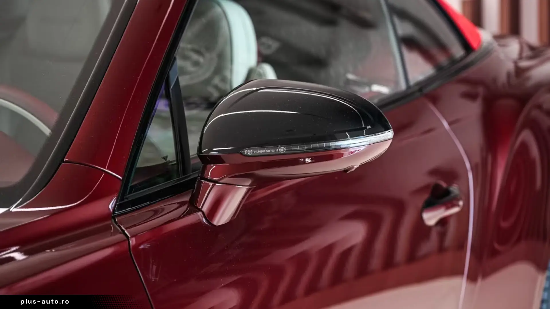 Bentley Continental GTC Mulliner V8 Hybrid