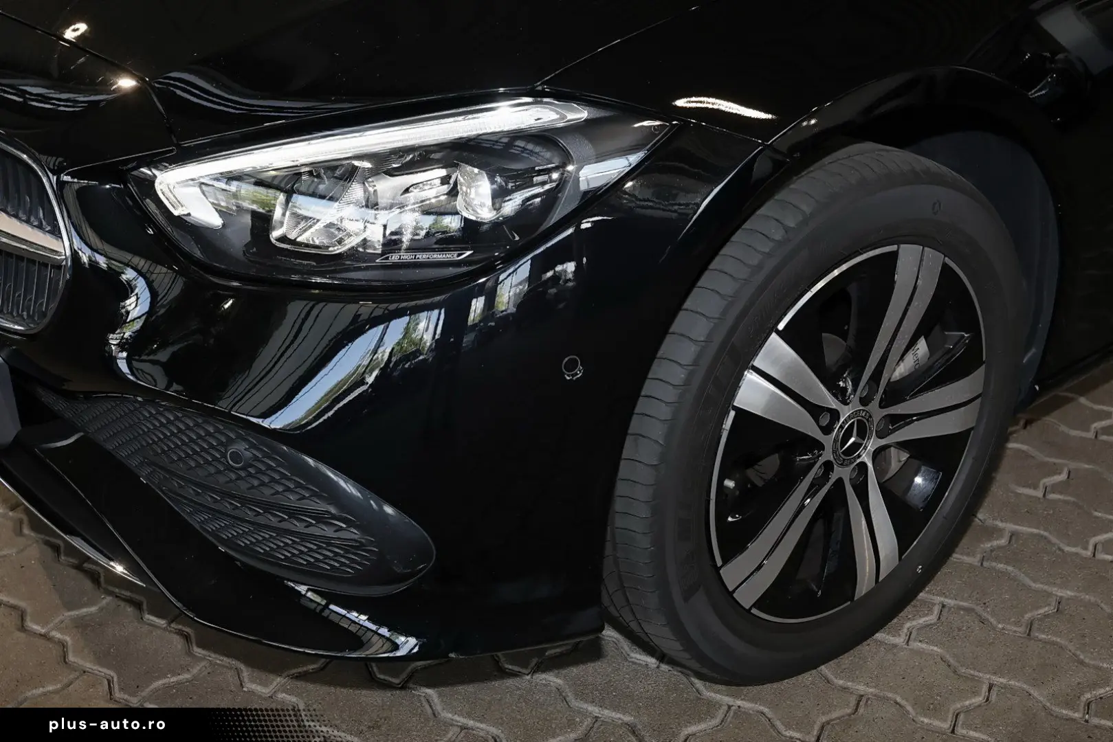 MERCEDES-BENZ C 300 e T Avantgarde