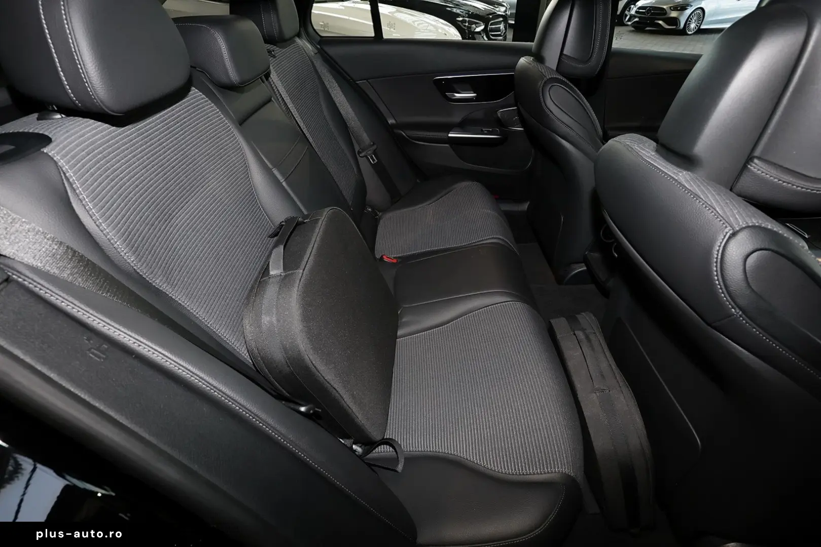 MERCEDES-BENZ C 300 e T Avantgarde