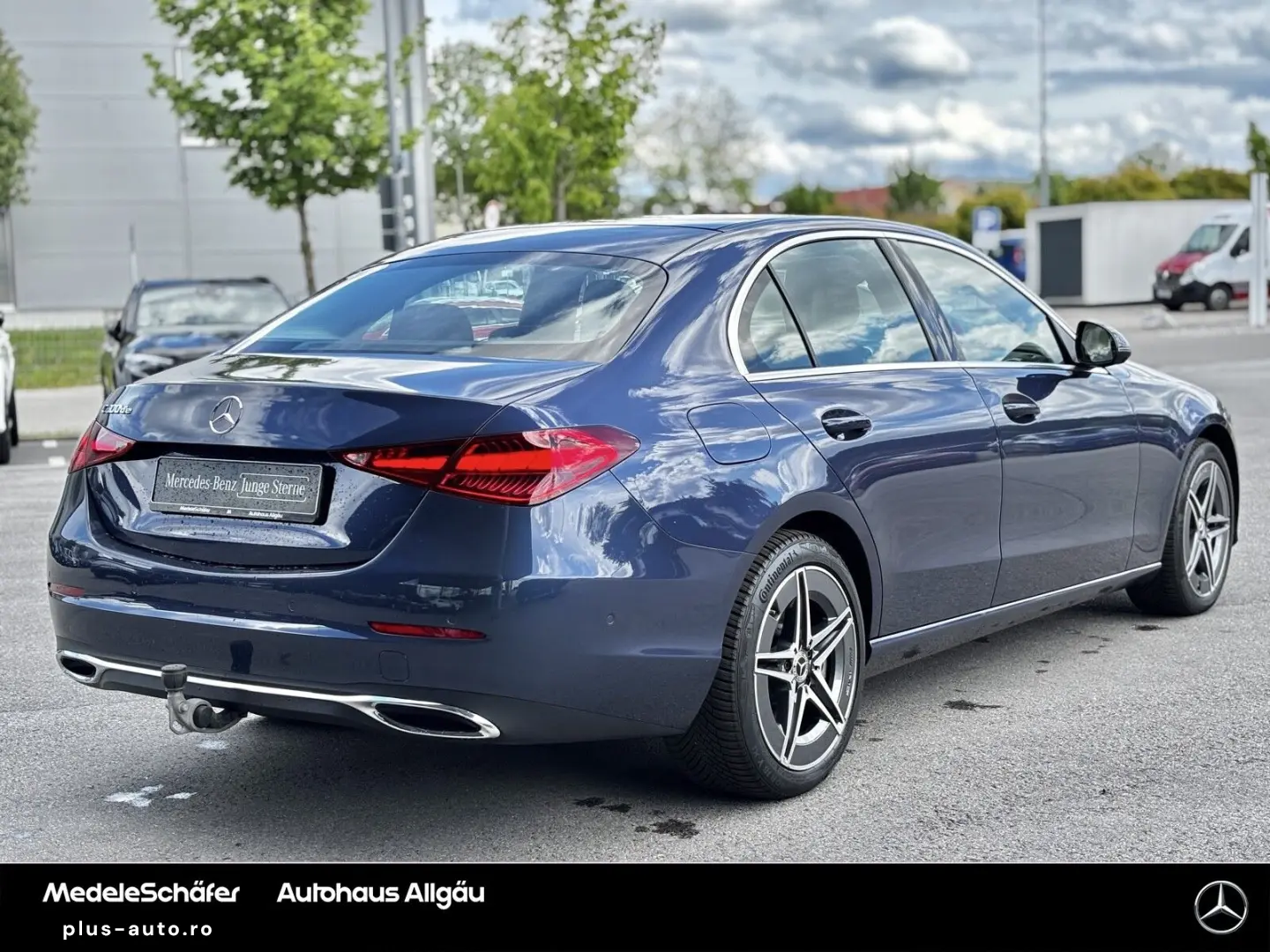 MERCEDES-BENZ C 300 de 18 -AMG Pano AHK 360  LEDER 4&hellip;