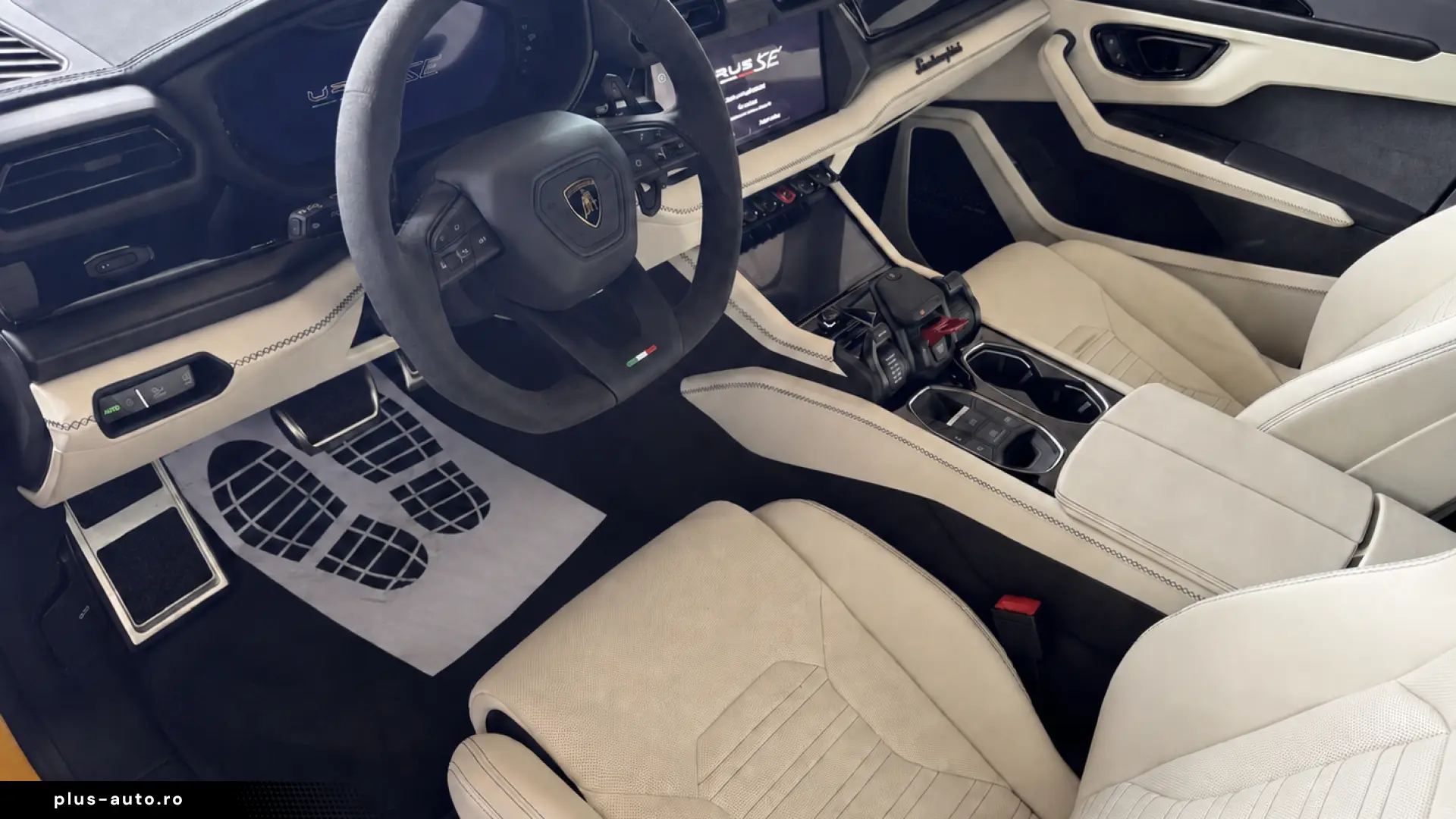 Lamborghini Urus SE NOU