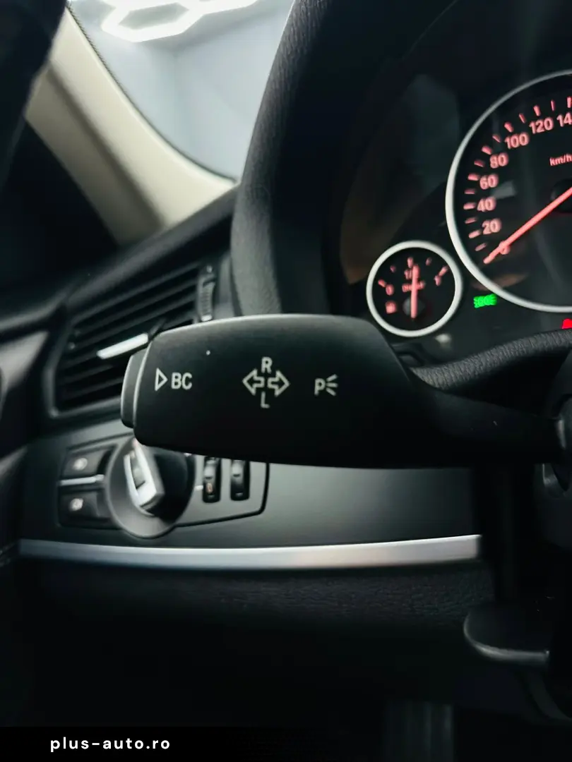 BMW X3 2012 — imagine 26