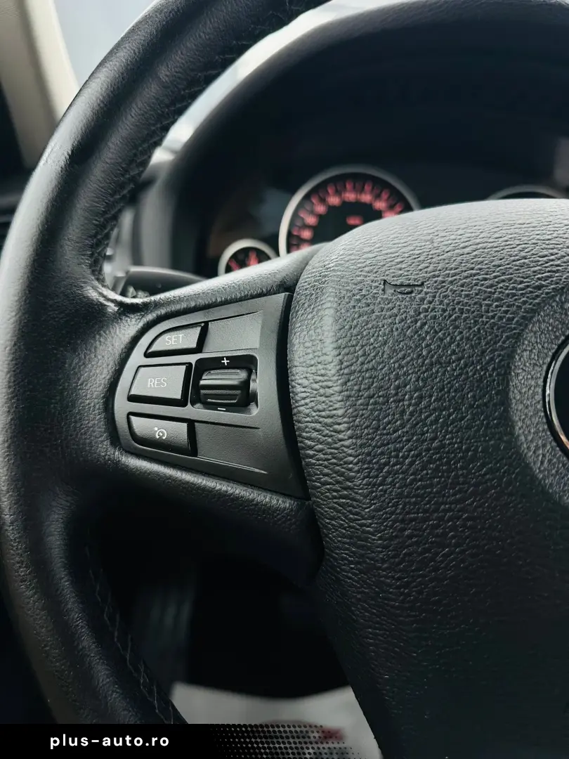 BMW X3 2012 — imagine 29