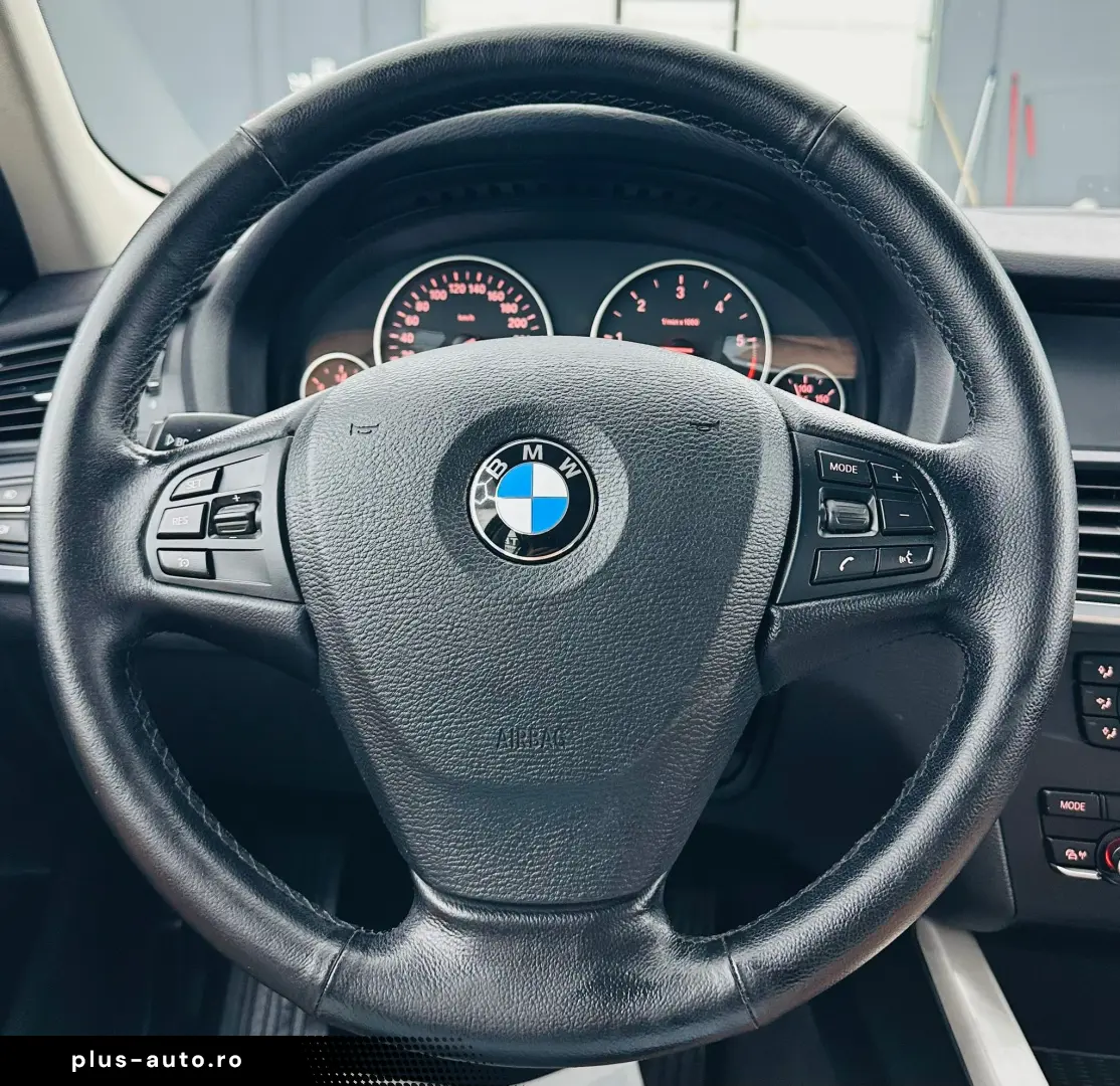 BMW X3 2012 — imagine 31