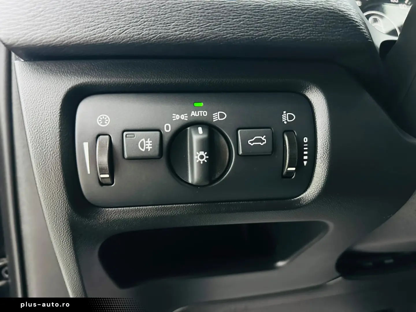 VOLVO V40 2014 1.6D E5 Garantie 12 Luni Rate Avans 0 Doar Cu