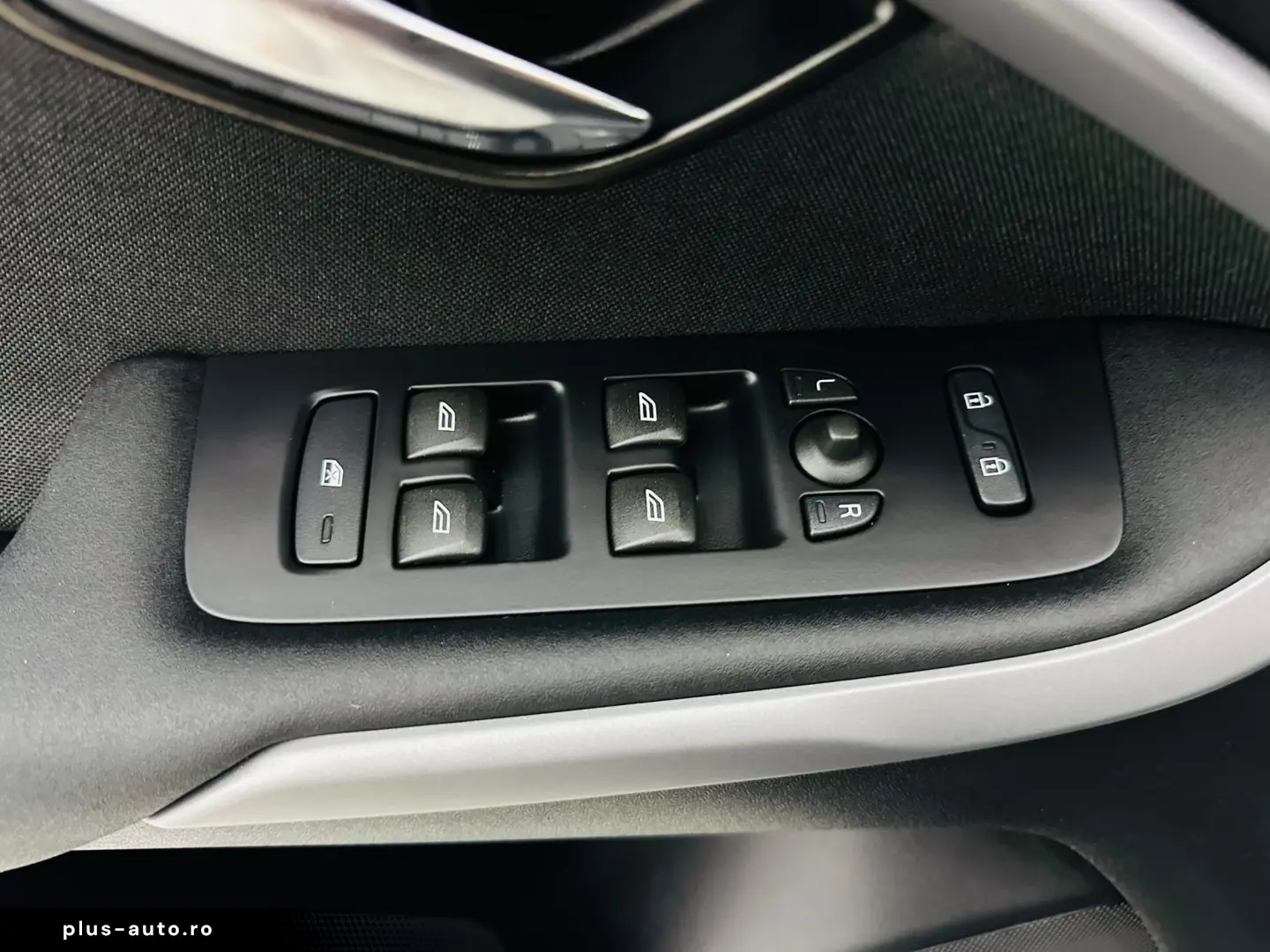 VOLVO V40 2014 1.6D E5 Garantie 12 Luni Rate Avans 0 Doar Cu