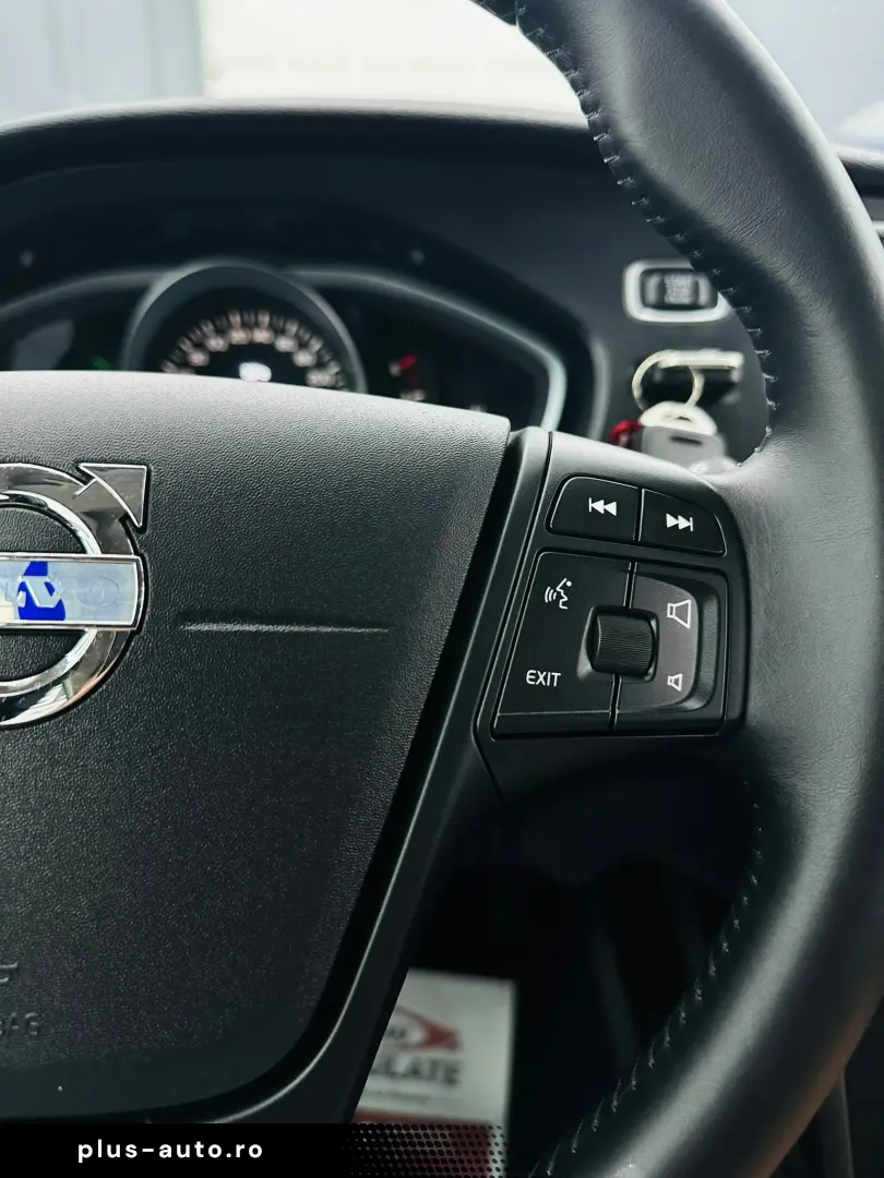 VOLVO V40 2014 1.6D E5 Garantie 12 Luni Rate Avans 0 Doar Cu