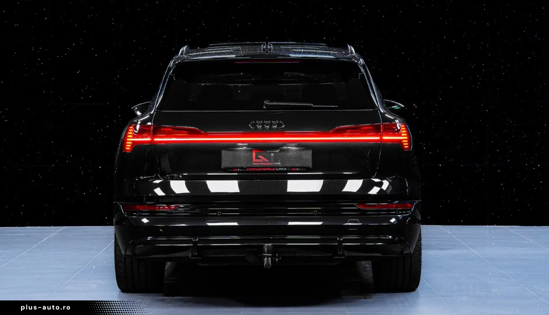 AUDI E-Tron 55 S-Line BlackEdition Pano 21  Matrix