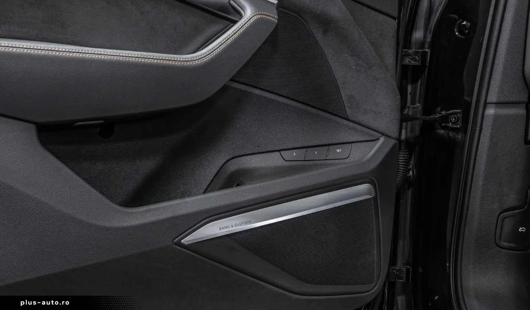 AUDI E-Tron 55 S-Line BlackEdition Pano 21  Matrix