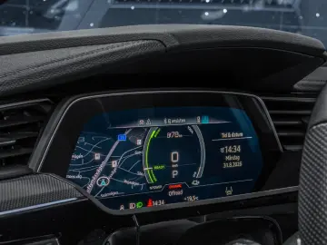 AUDI E-Tron 55 S-Line BlackEdition Pano 21  Matrix
