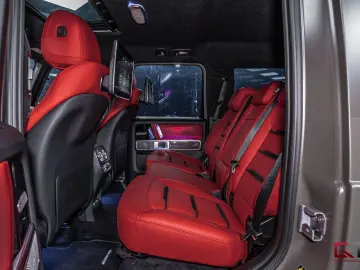 MERCEDES-BENZ G 63 AMG 2025 MANUFAKTUR Tv 22  Carbon…