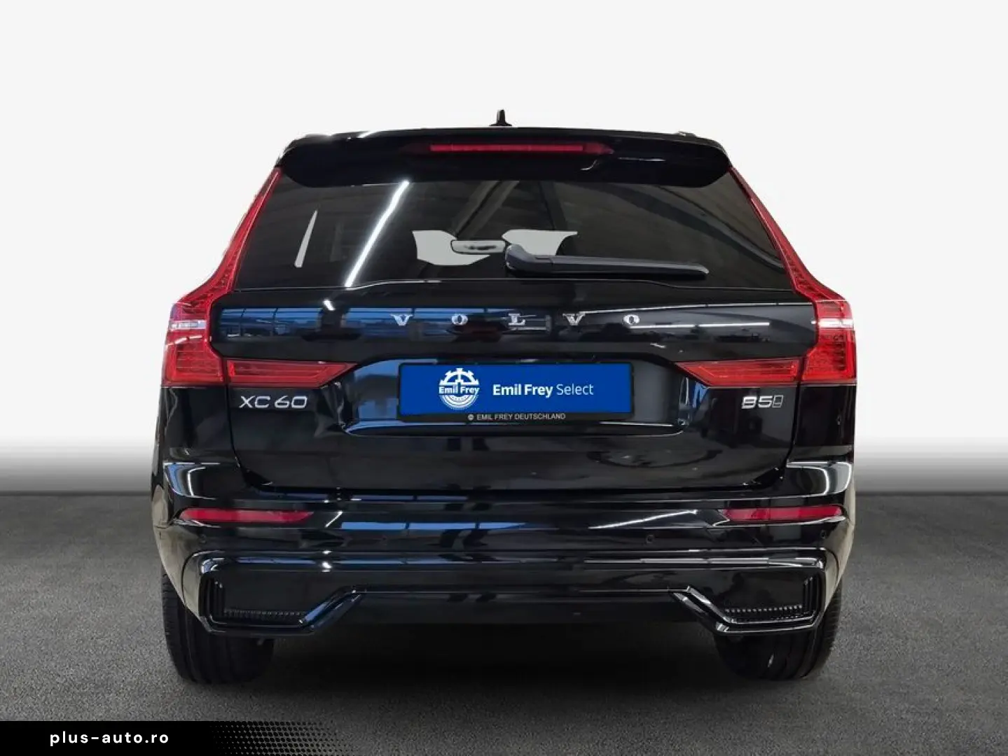 VOLVO XC60 B5 B AWD Plus Dark